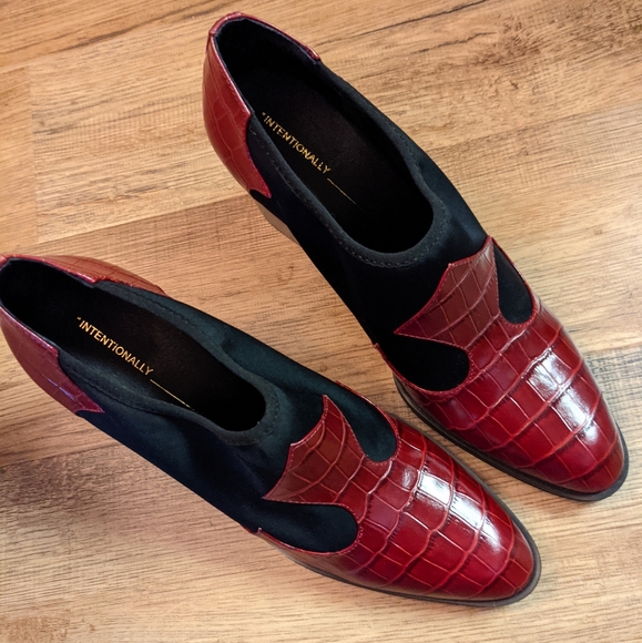 INTENTIONALLY BLANK auntie croc size 11 - Picture 7 of 8